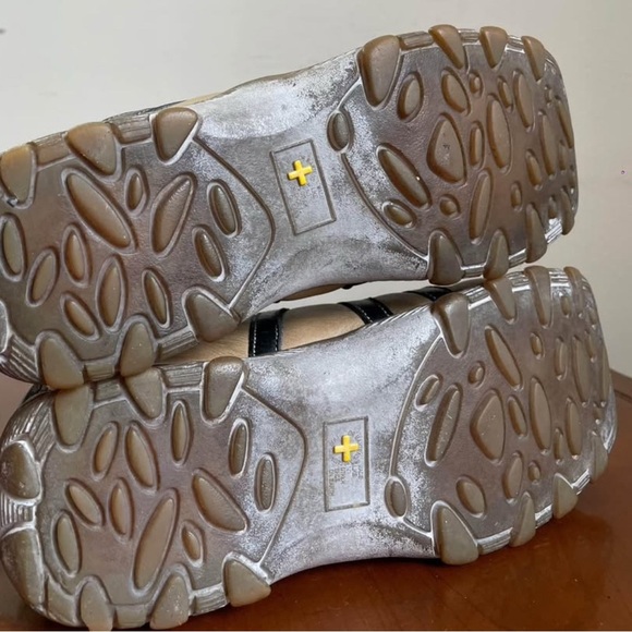 Vintage Unisex Dr. Martens 8B25 Tan Leather Comfort Walking Shoes | US 7 - Picture 5 of 8